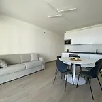 Nsh Semesterbostad Lido di Jesolo